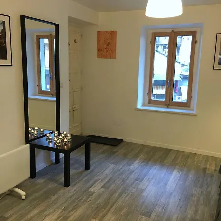 Apartment Arc
